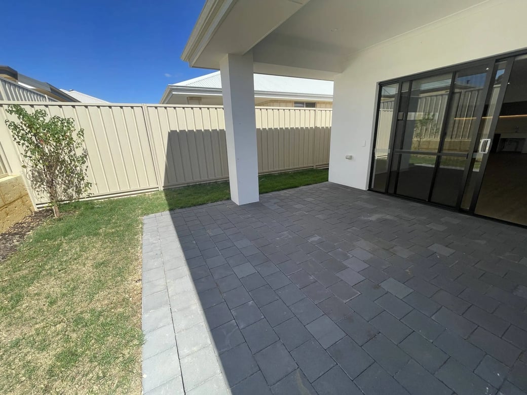 Haynes SDA House — Home image 10