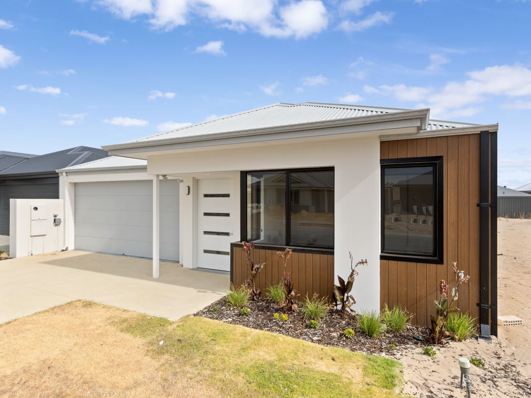 Madora Bay SDA House — Home image 1