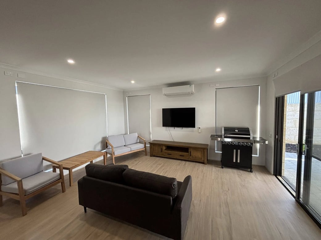 Eglinton Shared SDA House — Home image 9