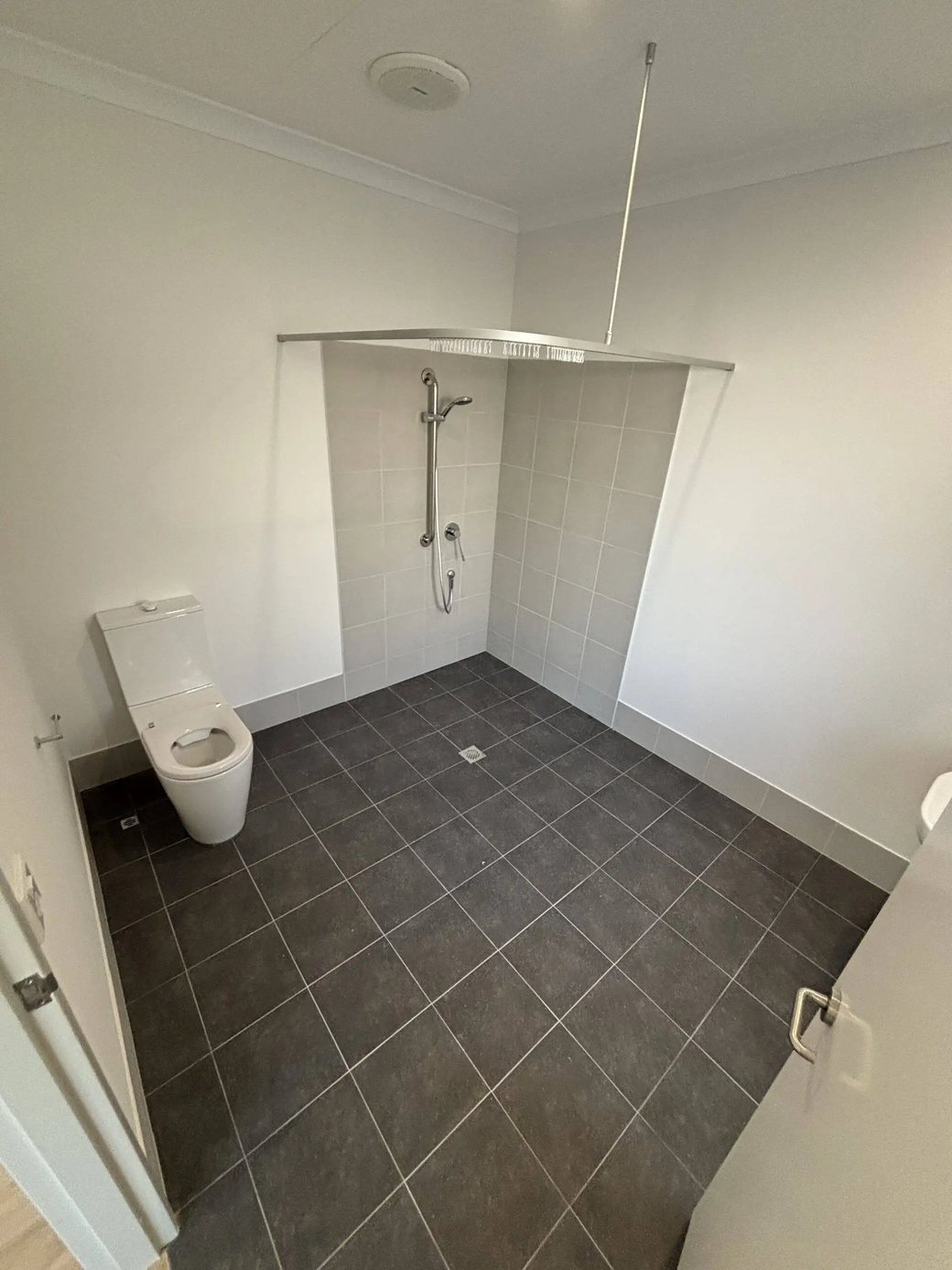 Eglinton Shared SDA House — Home image 13
