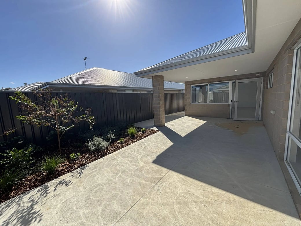 Hilbert SIL House — Home image 2