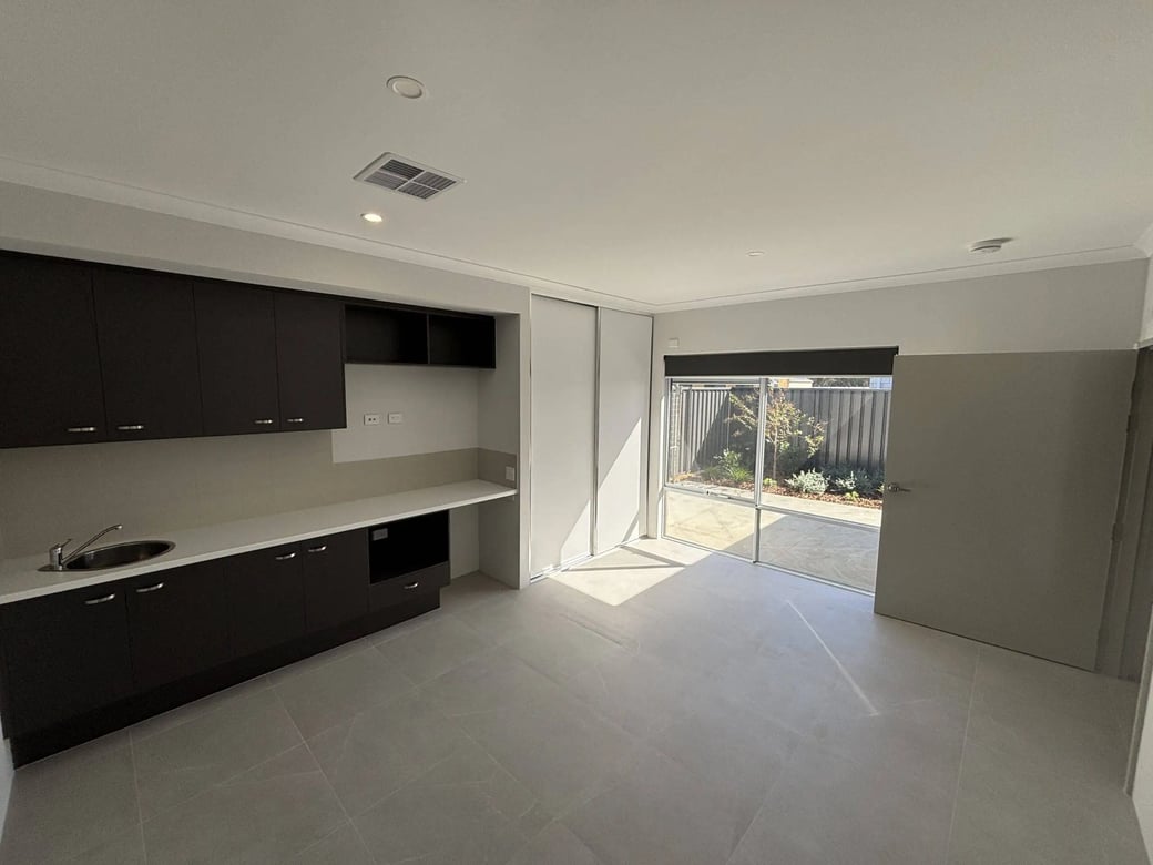 Hilbert SIL House — Home image 8