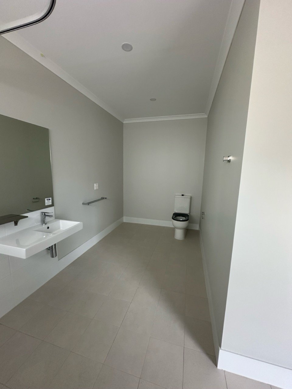 Australind SDA House — Home image 11