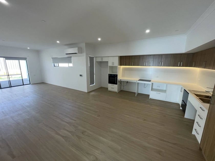 Haynes SDA House — Home image 4