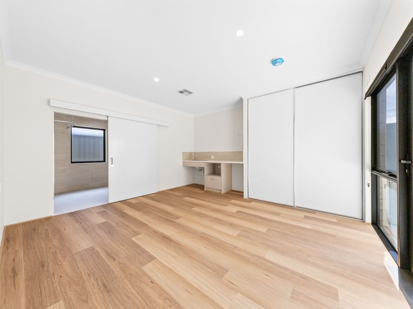 Madora Bay SDA House — Home image 15