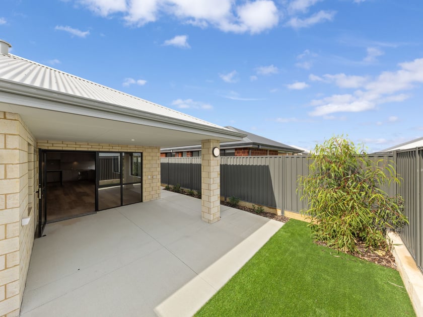 Madora Bay SDA House — Home image 22