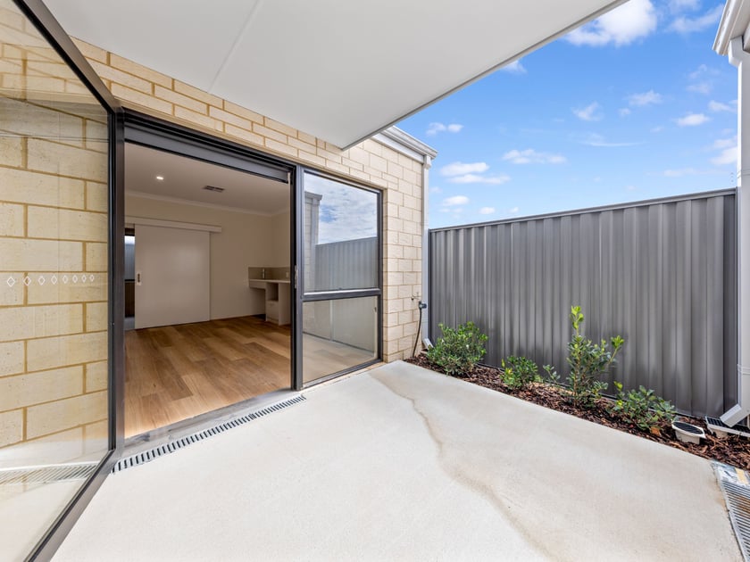 Madora Bay SDA House — Home image 25