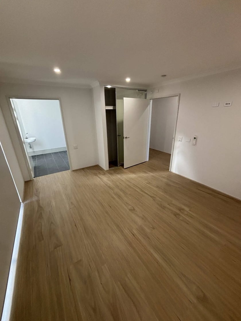 Eglinton Shared SDA House — Home image 3