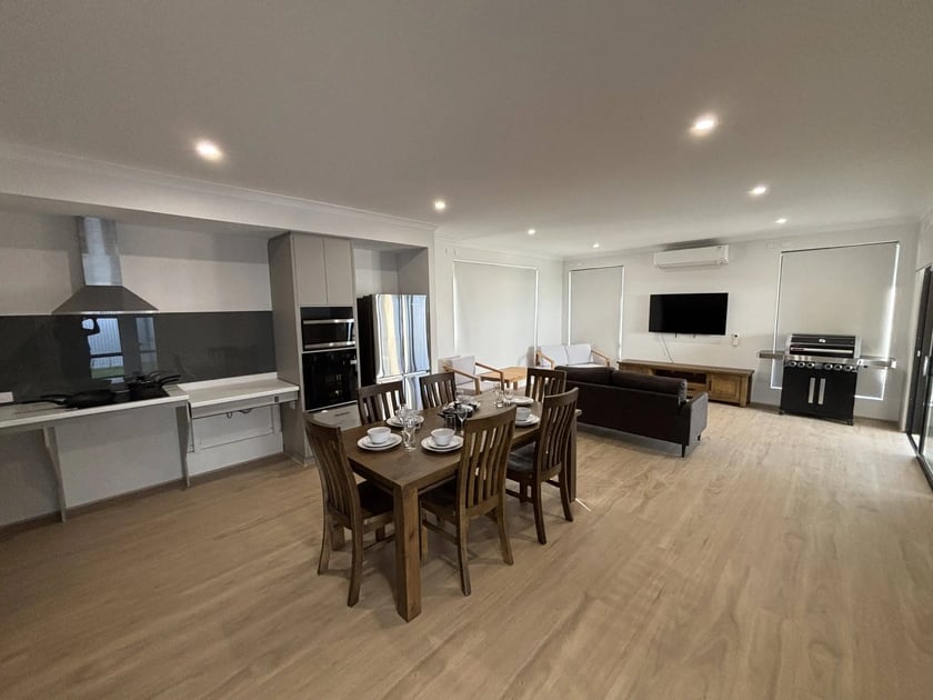 Eglinton Shared SDA House — Home image 10