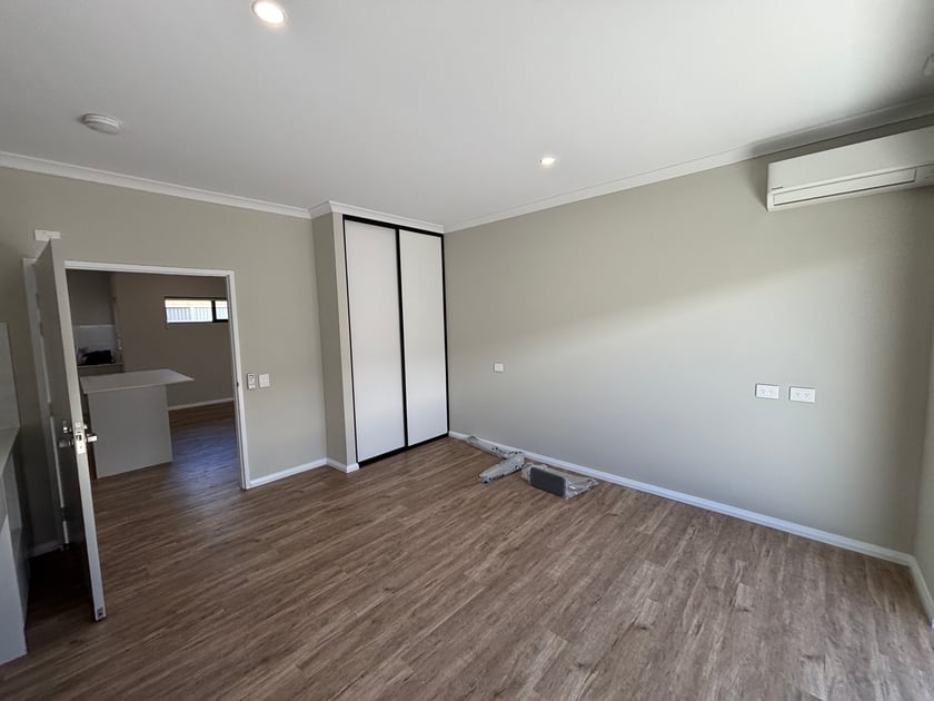Brabham shared SDA House — Home image 11