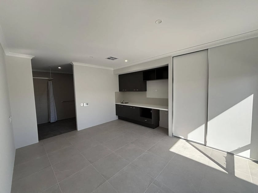 Hilbert SIL House — Home image 7