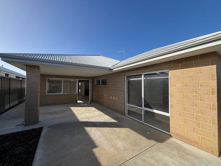 Baldivis SDA House — Home image 22