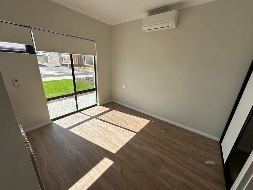Australind SDA House — Home image 4