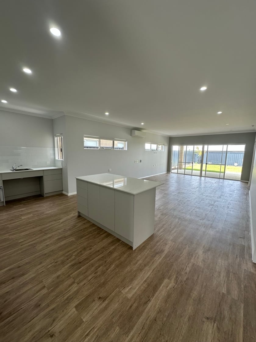 Busselton (Yalyalup) SDA House — Home image 8