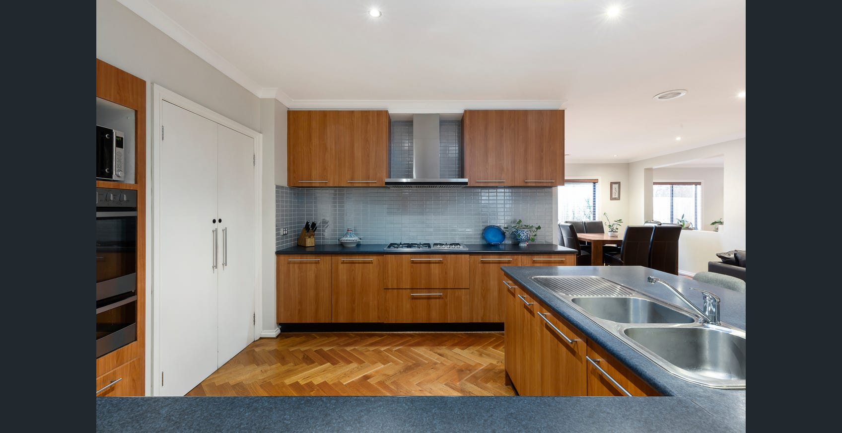 Fully Accessible NDIS SIL, STA & MTA / TAC / NIISQ / DFFH Accommodation — Home image 5