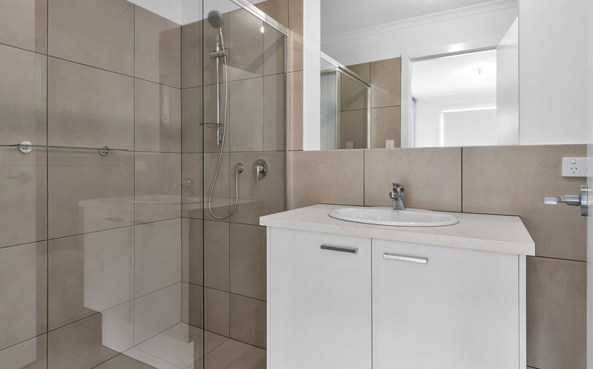 SIL/ MTA Vacancy: Newly built NDIS home in Blakeview — Home image 2