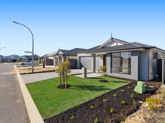 Beautiful 3 Bed Home High Physical Support (Hilbert) - Bring you own supports * — Home image 37