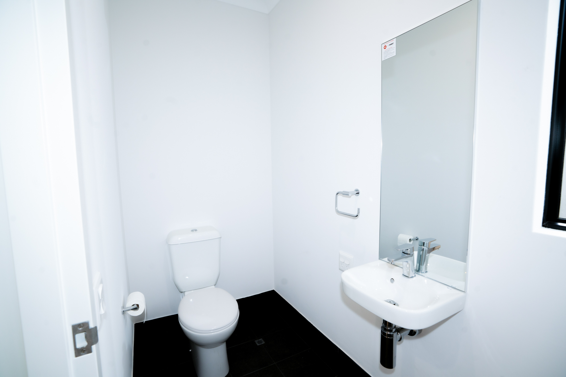 Beautiful 3 Bed Home High Physical Support (Hilbert) - Bring you own supports * — Home image 70