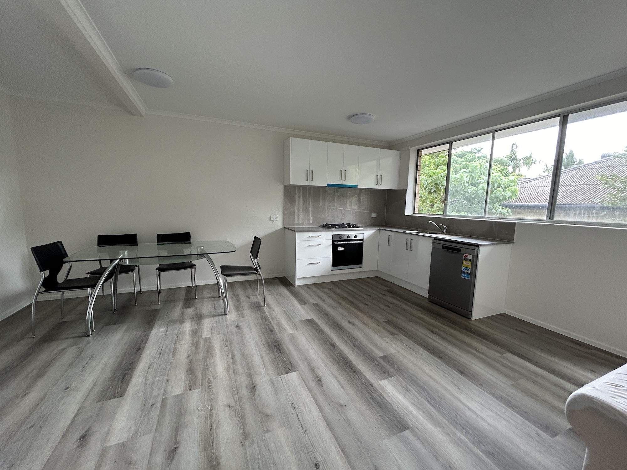Individual unit In Green slope QLD — Home image 12