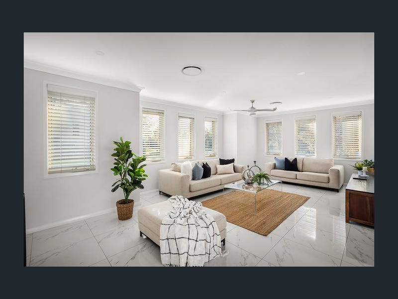 Beautiful 4-bedroom home — Home image 9