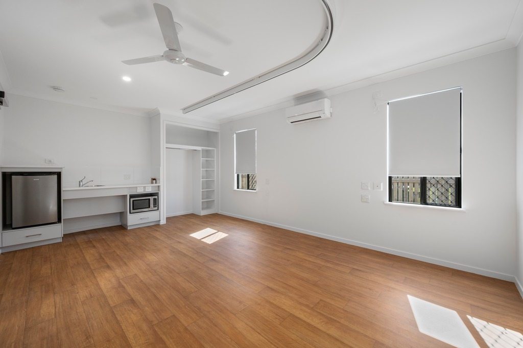 3 SDA Rooms (HPS) + OOA, Available now in Mount Low! — Home image 13