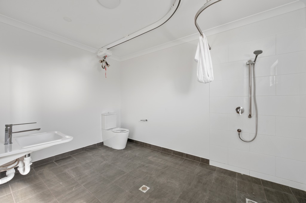 3 SDA Rooms (HPS) + OOA, Available now in Mount Low! — Home image 6