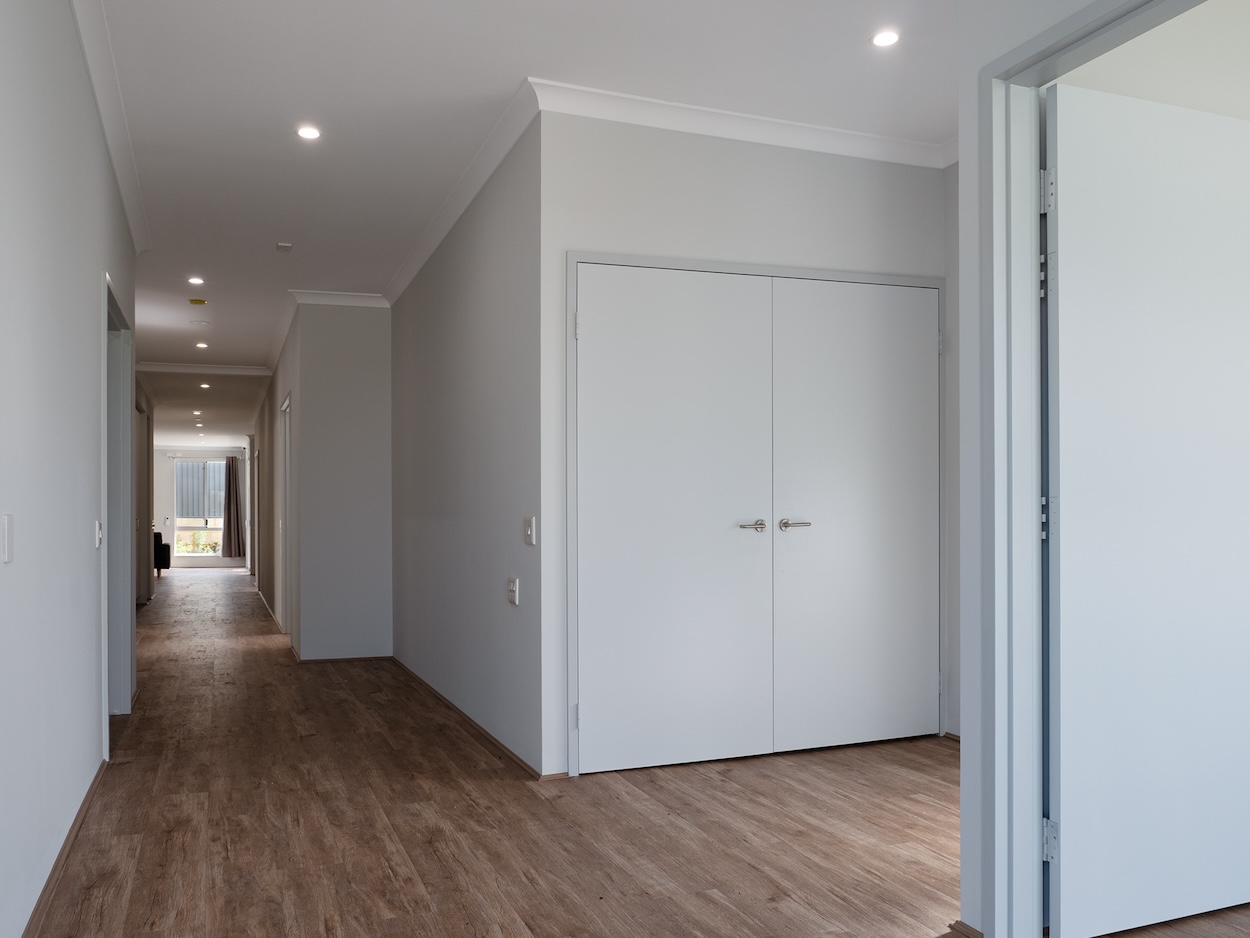 Baldivis 2 BED - HPS Home with 24/7 Support Room ! Enquire NOW — Home image 9