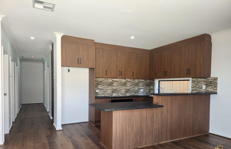 SIL House- Raglan Avenue, South Plympton — Home image 5