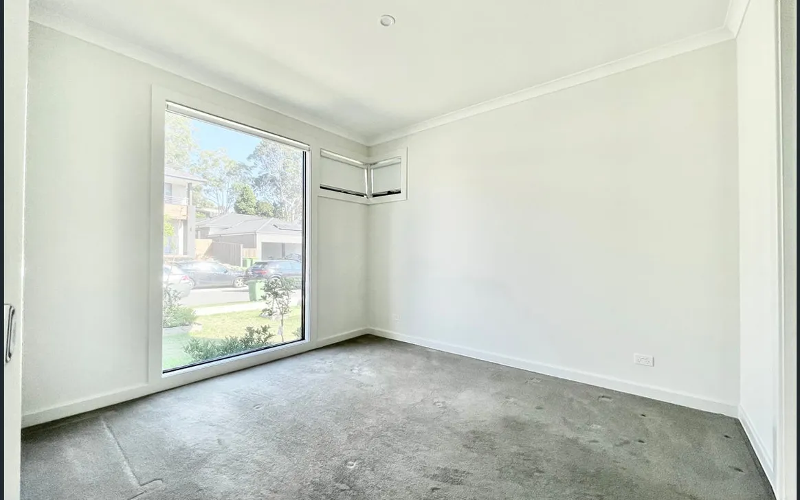 Beautiful and Accessible SIL Home in Chirnside Park — Home image 6