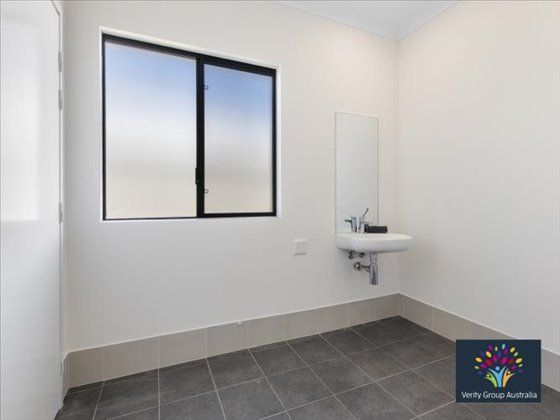 Peaceful Haven in Karnup - HPS 3 Bed Furnished Home - 24/7 Support Option — Home image 11