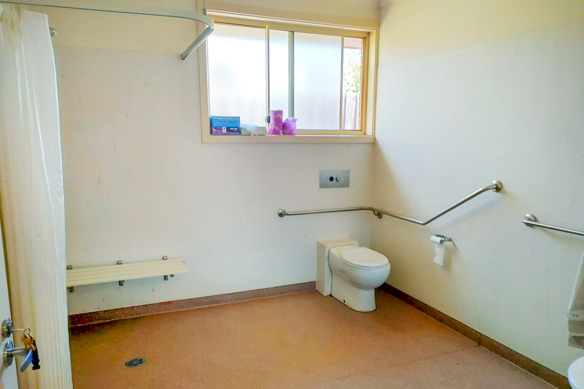 Spacious home located in a quiet area, with close to town centre and parks. — Home image 8