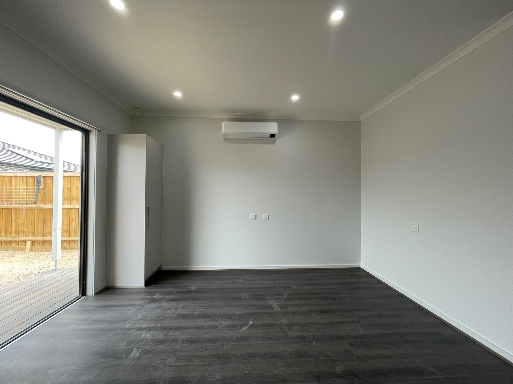 SDA Robust 2 Bedroom House plus OOA Weir Views, Vic  094 — Home image 3