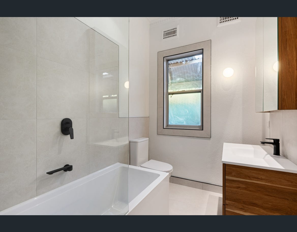 Fully Renovated Accessible Home in Sought-After North Albury – Ideal for SIL Acc — Home image 5