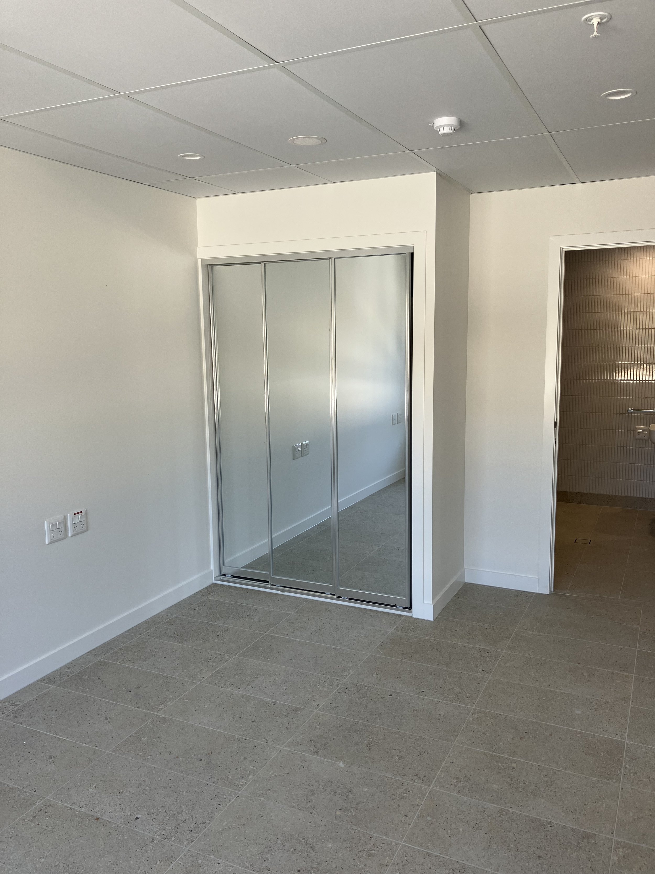 Illoura Apartments, Clayfield Qld HPS in Brisbane — Home image 3