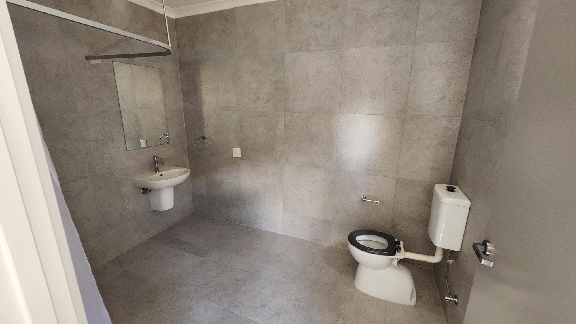 BROCTON RD MANOR LAKES- 2 PARTICIPANT BEDROOM PLUS OOA-HIGH PHYSICAL SUPPORT — Home image 5
