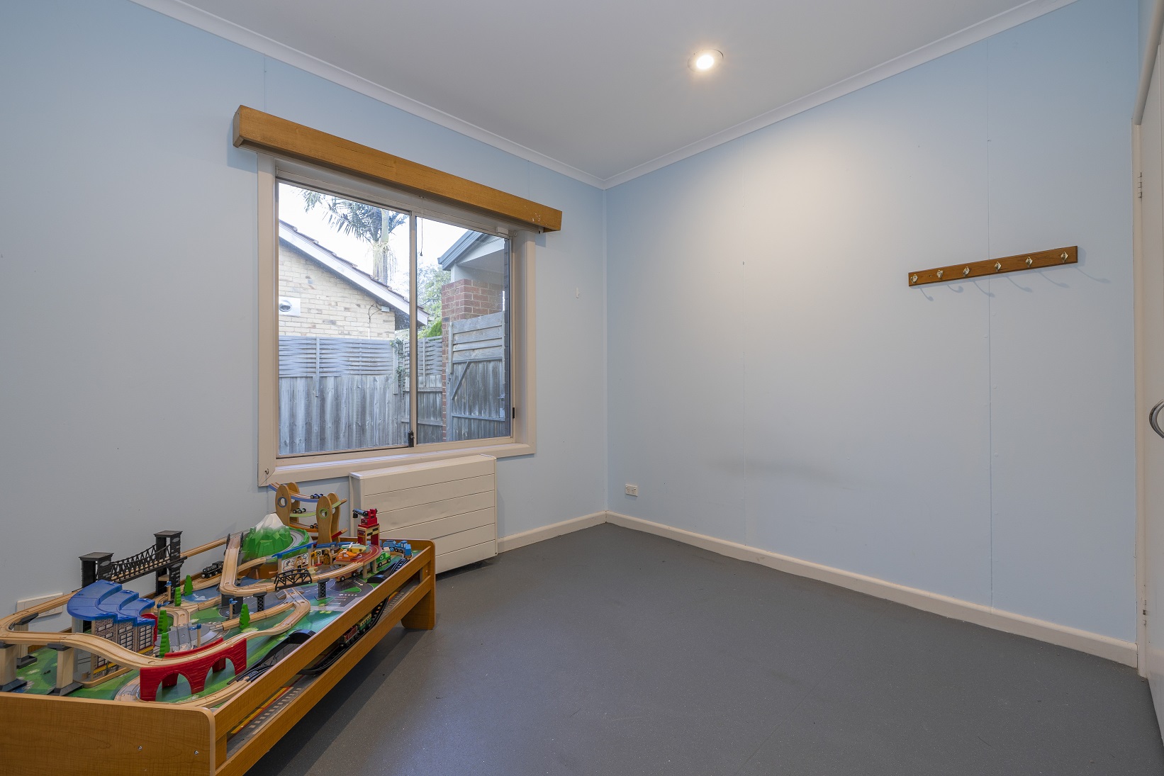 Spacious and inviting home located in Dandenong North. — Home image 5