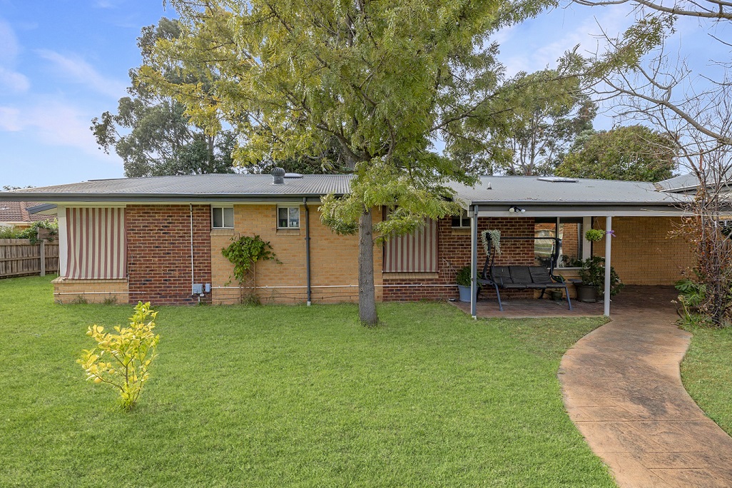 Spacious and inviting home located in Dandenong North. — Home image 7