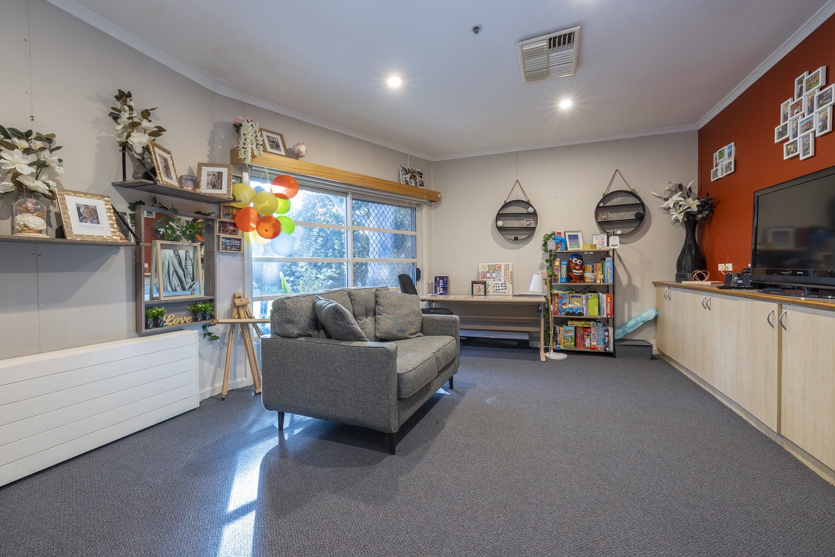 Spacious and inviting home located in Dandenong North. — Home image 8