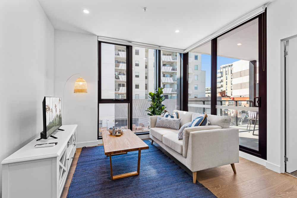 NDIS SIL & STA: Quality Accommodation on High Street, Preston, Melbourne — Home image 5