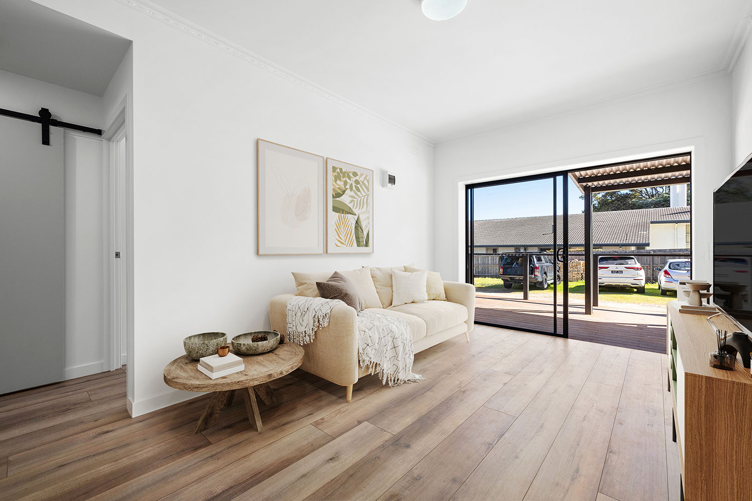 A Calmer Pace, A Connected Life – Modern SDA by the Beach — Home image 2