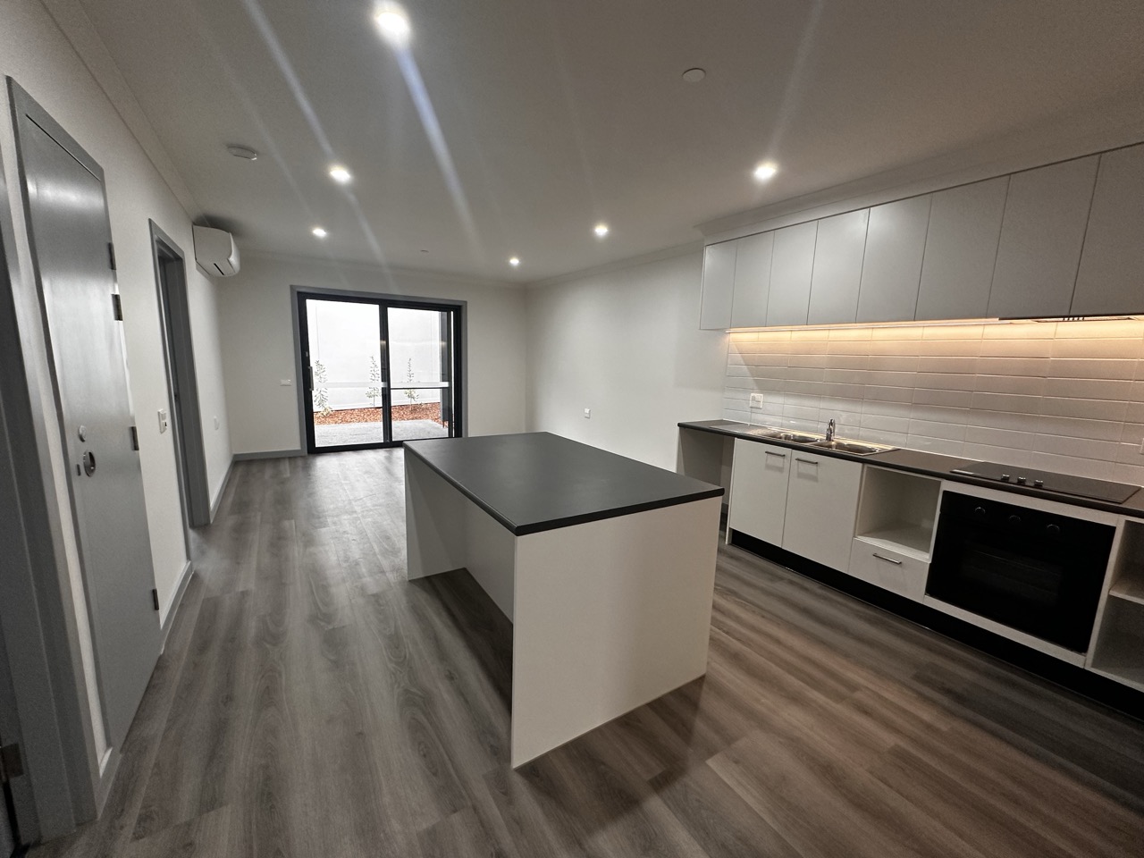 1 Resident Villa - SDA Robust / Improved Liveability — Home image 7