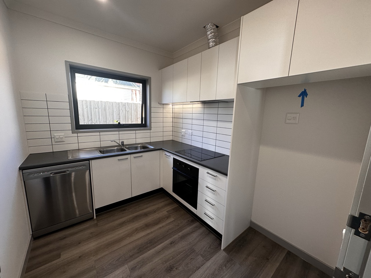 Brendan seeking to share - New SDA Robust/Improved Livability 2 Resident House — Home image 5