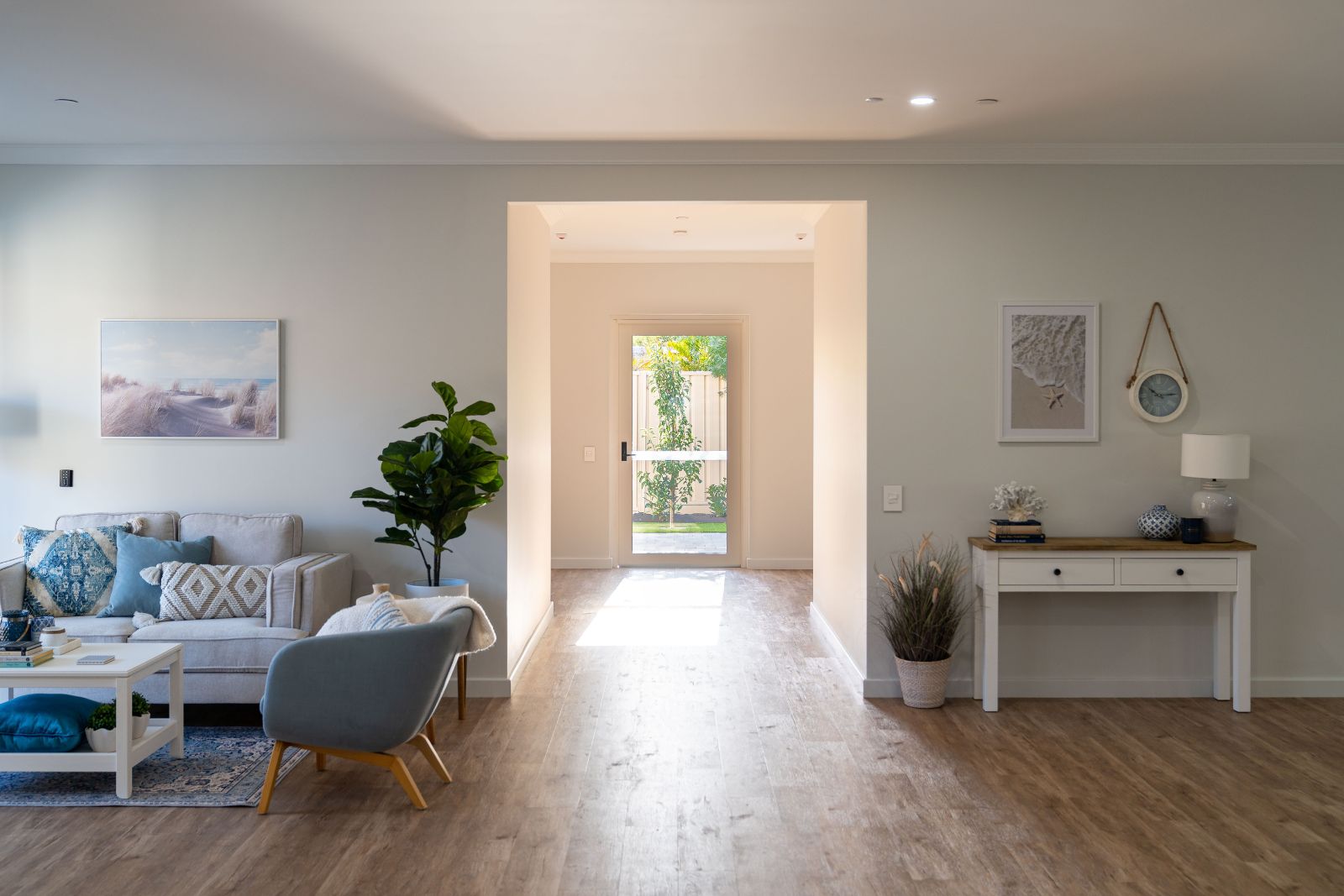Spacious Luxury Award Winning Home with Overnight Support Disability Accommodation — Home image 9