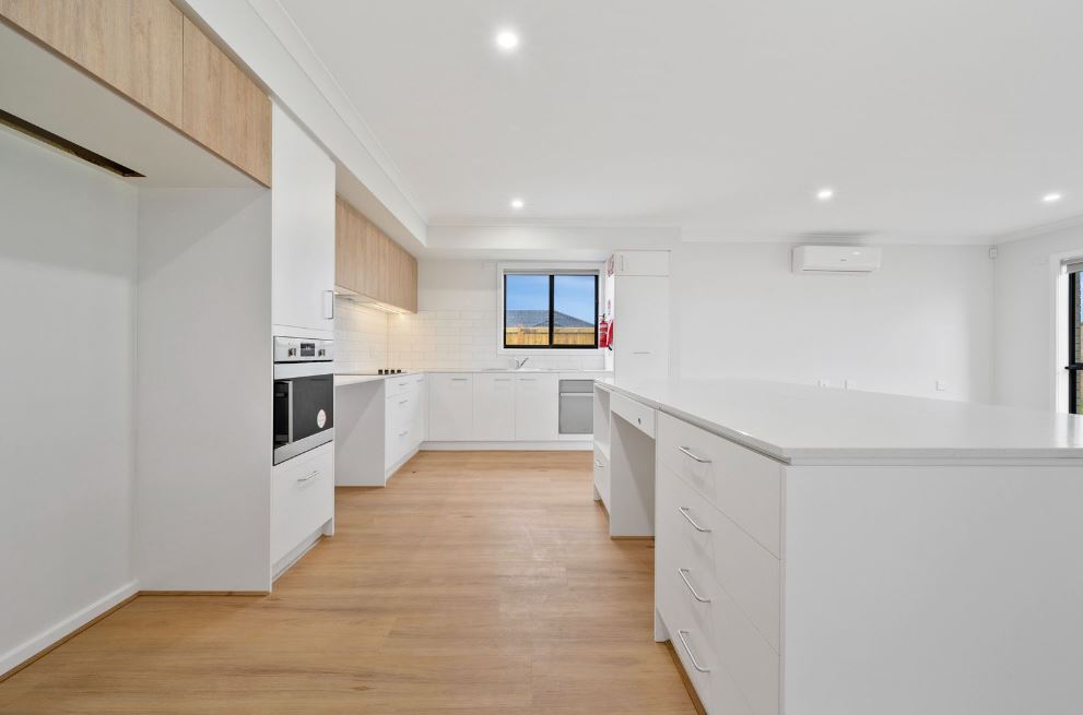 NDIS SDA: Premier Specialist Disability Accommodation in Beveridge, Melbourne — Home image 3