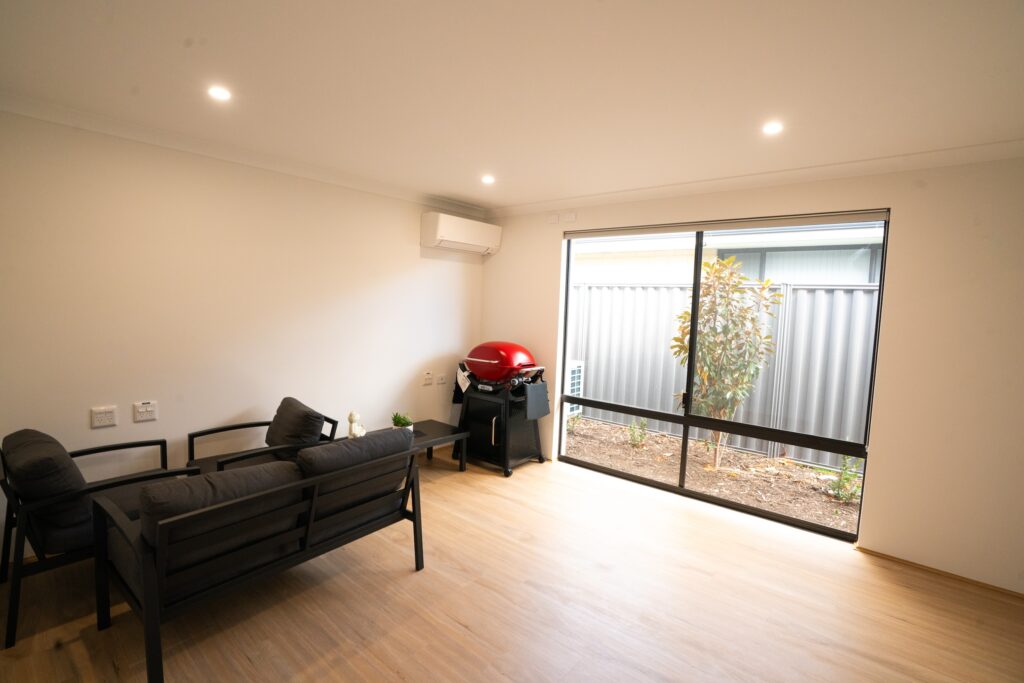 Showstopping 3 Bed New Build in Wellard - 24/7 Support Available — Home image 11
