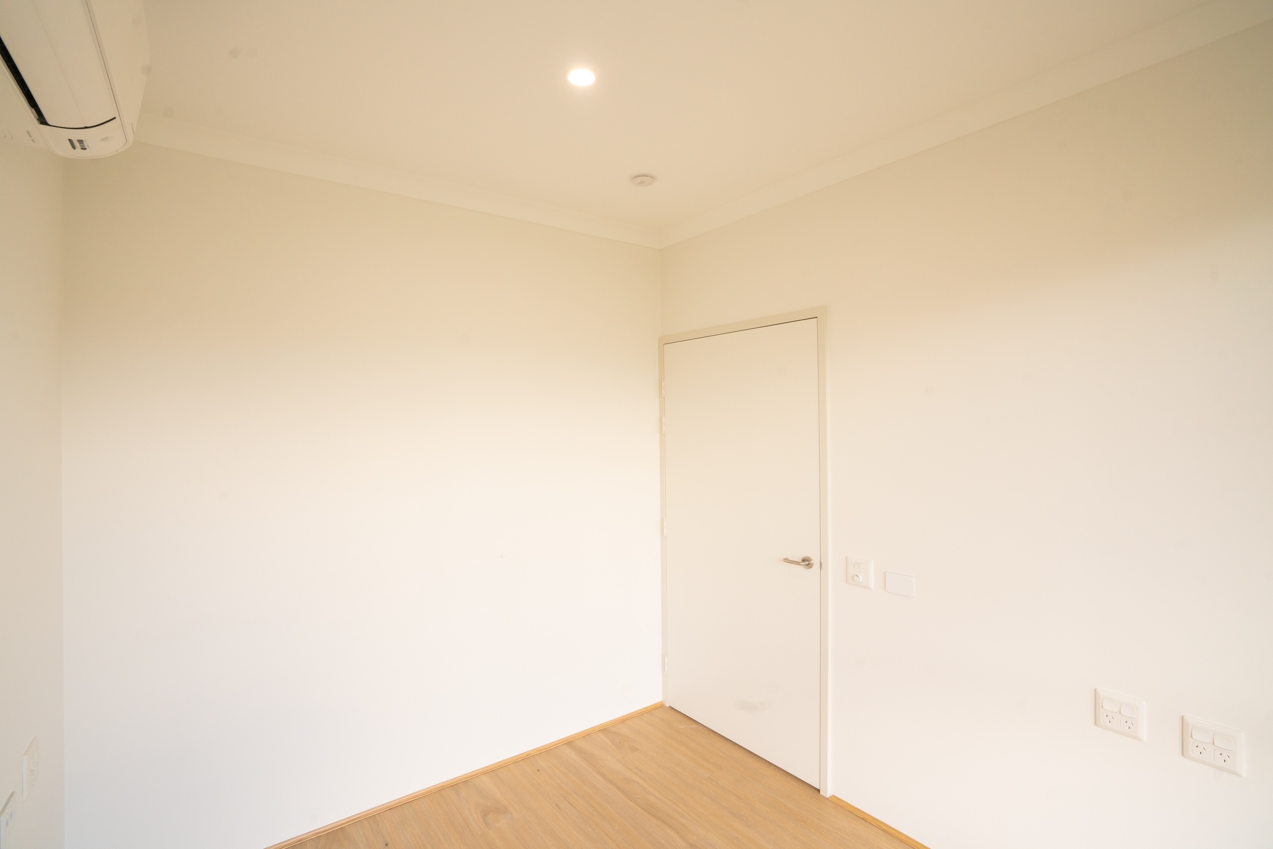 "Showstopper" in Wellard - 3 BED HPS - Onsite Overnight Room — Home image 3