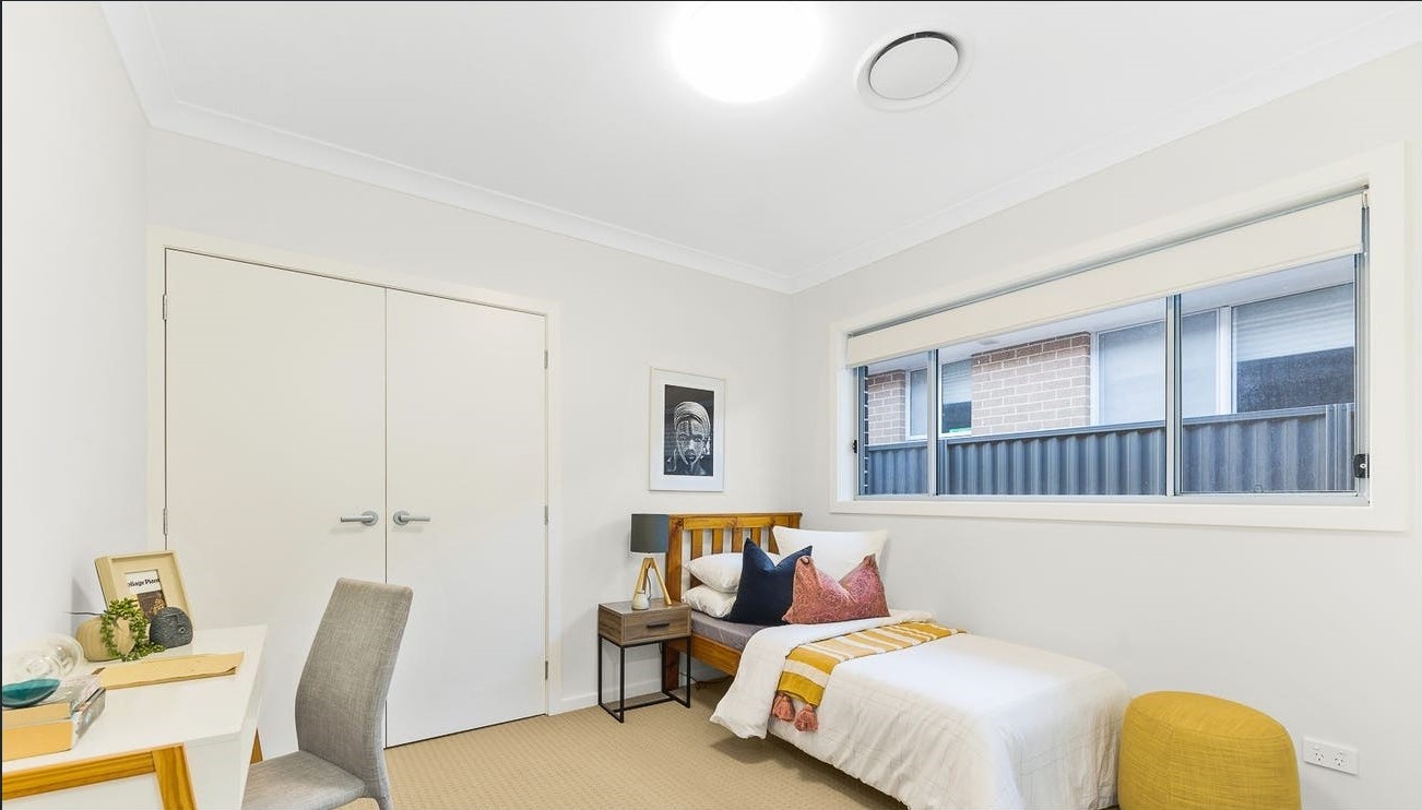 Beautiful 4 Bedroom SIL — Home image 7