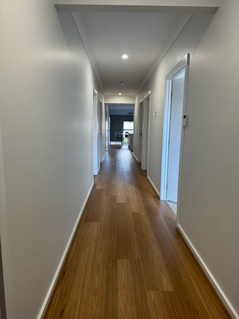 Accessible SIL Accommodation with Two Vacant Rooms in Beveridge VIC — Home image 7