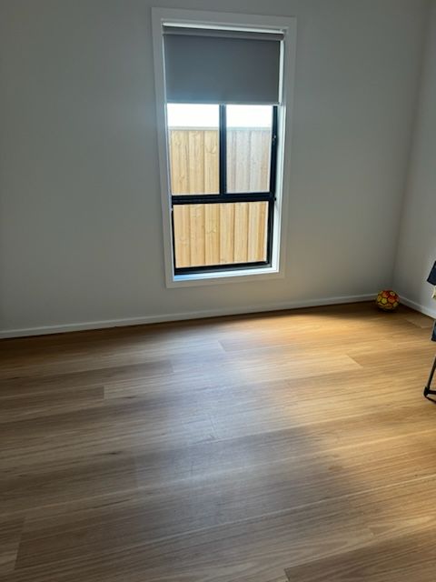 Accessible SIL Accommodation with Two Vacant Rooms in Beveridge VIC — Home image 2