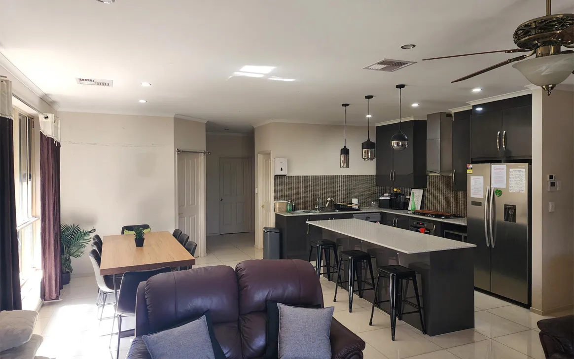 Modern One-Story 4-Bedroom SIL Home in Parafield Gardens — Home image 2